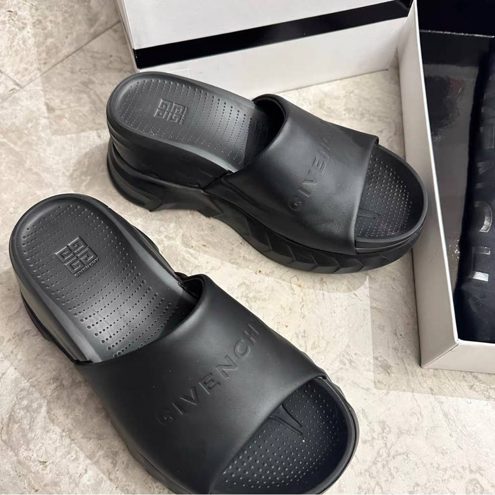Givenchy Black Rubber Slide Sandals